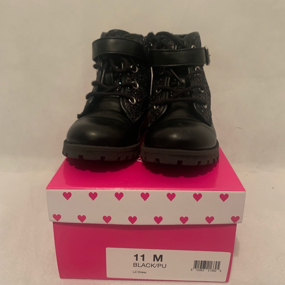 Boots - Picture 2 of 3